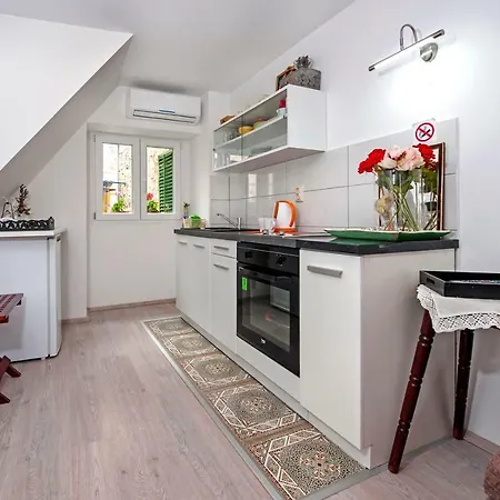 Delfin Apartman Rovinj